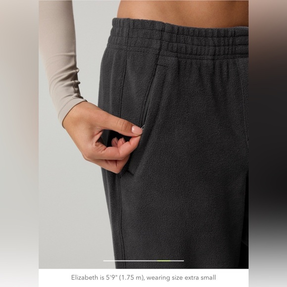 BNWT Offline by Aerie Polar Fleece Barrel Pant in Smoked Gray - Picture 4 of 9